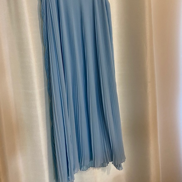 Zara Pleated Dress - Picture 2 of 7